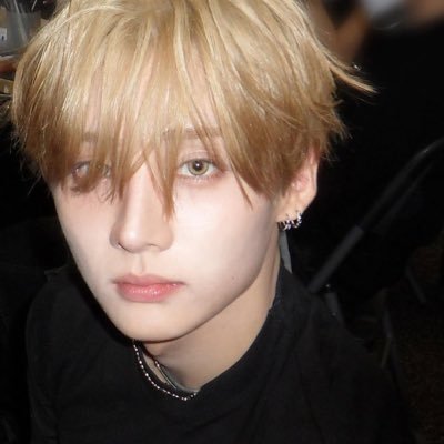 unwokefujo's profile picture. 렝원