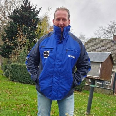 gerritwermink's profile picture. Melkveehouder,veel interesse in alles rondom vrachtwagens. Daarnaast heb ik enorm veel respect & bewondering voor mensen die werken in de ❤ zorg💞!