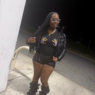 Shannnttttii's profile picture. 10/07/22 🩵 03/05/24 💗