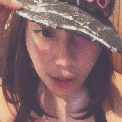 justch1ls's profile picture. 