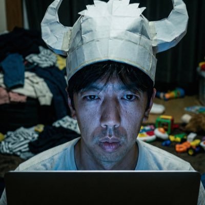 AltImRecords's profile picture. A.I.Rって何？→ 過去の栄光（笑） 今はフルローン家＋子供4人＋借金600万 来年5月車没収カウントダウン中 でもジャミロクワイの帽子だけは死んでも外さん 22時以降しか時間ない崖っぷちパパ UKロックと子供の寝顔で生き延びる