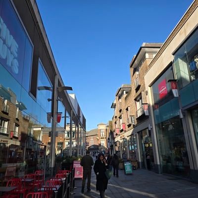 DylanThomas250's profile picture. YouTube DylanThomas35 -
Guildford Area - River Wey - Local Events - Local Food & Drink - Walking - Gym