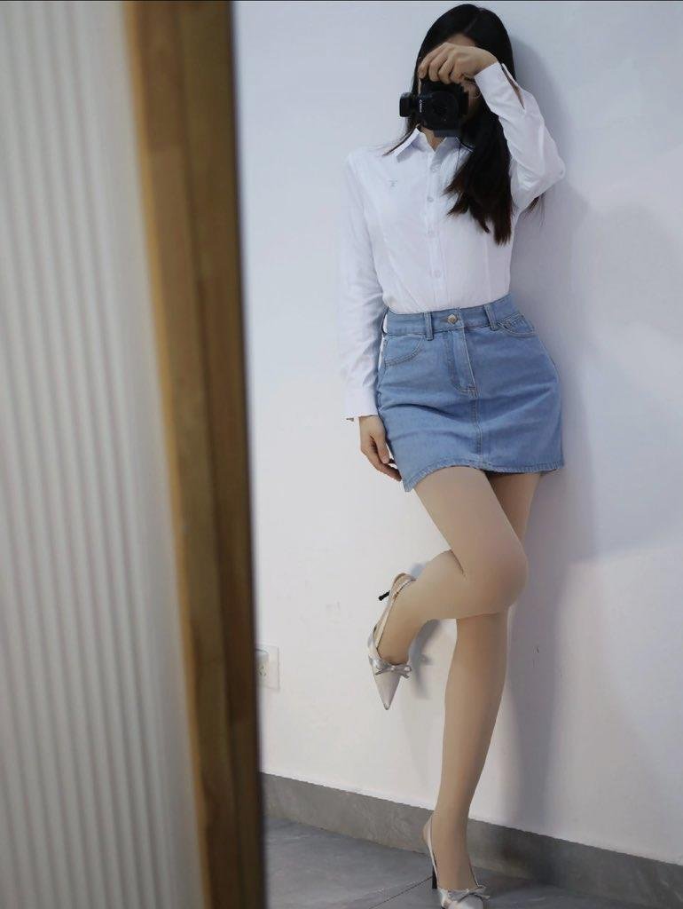 RTlL7N643T8LToi's profile picture. 普通の既婚者です🍼普段は落ち着いてますが旦那に相手にされず少しさみしい