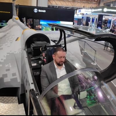 Jaminton777's profile picture. 01010011 01101001 00100000 01110000 01110101 01100101 01100100 01100101 01110011 00100000 01101100 01100101 01100101 01110010 00100000 01100101 01110011 0111010