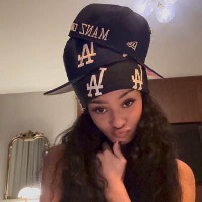 pissmoothie's profile picture. kys or get over it