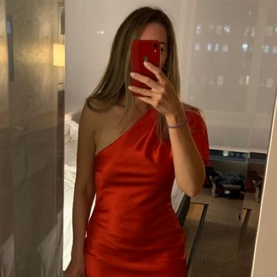 cecilys_alt's profile picture. too pretty to like computers this much