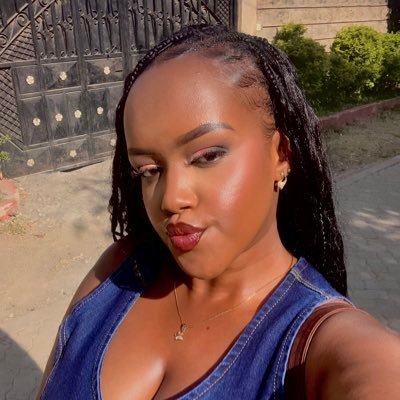 purebuxom's profile picture. I yap a lot honestly. Also, my intrusive thoughts always win https://t.co/vr7dDBFdDU