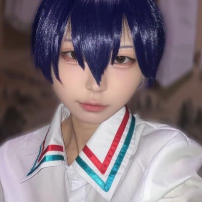 yi8360523372687's profile picture. 