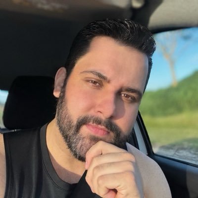 filmesdorafa's profile picture. not dizzy, just busy ✨ publicitário • pós-graduado em cinema • apaixonado por obras que o resto do mundo quis esquecer