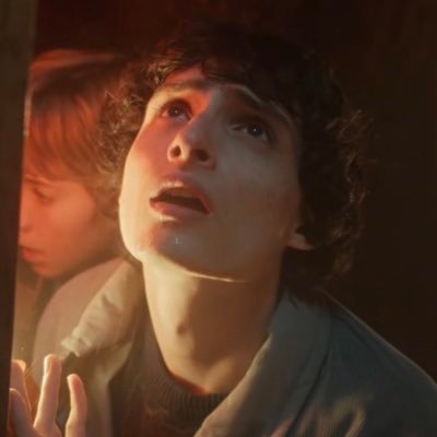 bylersmother's profile picture. 🇵🇸🇨🇩🇸🇩 ✩ mike wheeler’s twin sister ☆ music has a way of finding you even in the darkest of places ☆ MW705