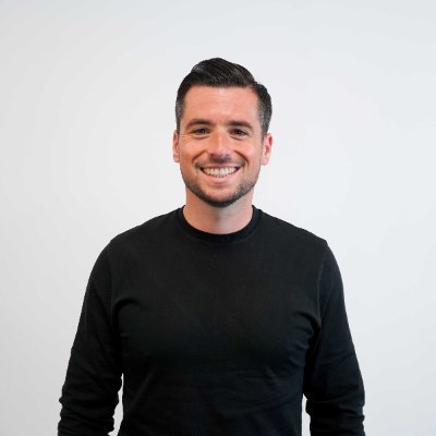 axelmolist's profile picture. Founder & CEO of @WeUCplatform & @circlecloudcomm
Thoughts on building tech, founder life, and the balance in between