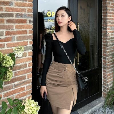 ciadyeg6g's profile picture. 🌸 Smiling through life, one day at a time.