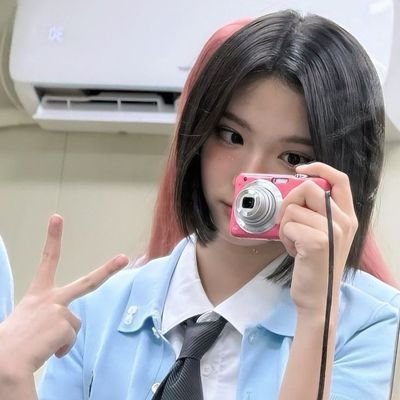 sentwithroses's profile picture. ☆˖⁺ 🎼.・。.・゜✭・🗂🍓･. ㅤㅤㅤㅤㅤㅤㅤ
𝘦𝘷𝘦𝘳𝘺𝘣𝘰𝘥𝘺 𝘴𝘪𝘯𝘨 𝘪𝘵, 𝗽𝗿𝗲𝘁𝘁𝘆 𝗽𝗹𝗲𝗮𝘀𝗲!
ㅤㅤㅤㅤㅤㅤㅤ