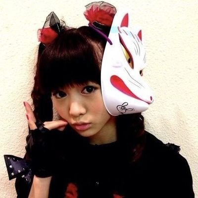 lethiciaqq's profile picture. qria q o mundo explodisse 🖕🏻💔