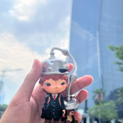 noitcnufhsab's profile picture. suka random yap ai/ml engineering