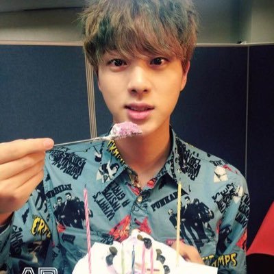 btspopstars's profile picture. abs o bíceps? los ojos brillosos d jungkook