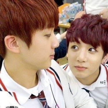 cinnasop's profile picture. 🍒 #JUNGKOOK – isn’t taehyungie hyung adorable? ✧ bffs @KAENCOLE @diuleilom0