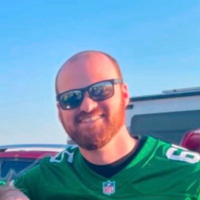 bhilzey's profile picture. Ballin like an athlete but got no jumper