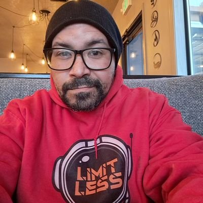 Spacebounddaily's profile picture. 