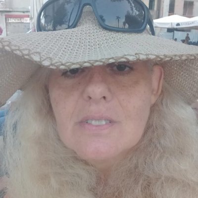 RachelHolway's profile picture. Mujer  .'. 
HLVS 🇦🇷  en 🇪🇦
Politóloga,  Socióloga,  psicóloga, Filologa

#StopPedofilia 🩵
#NoALaTrata 💙
#AbortoLegal 💚
#ElSapNoExiste🩷
 @alertavidaong🍉