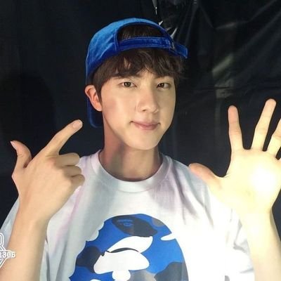 vminkookismo's profile picture. 