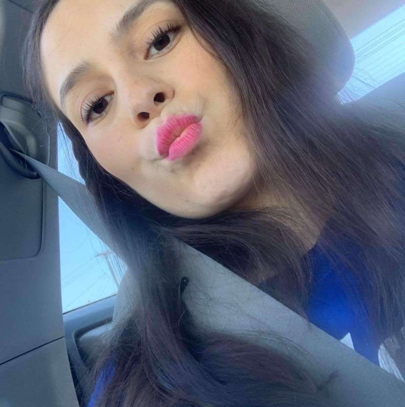 AmandaJuarez24's profile picture. 