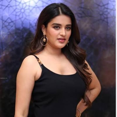 PraveenMBfan's profile picture. fan of maheshbabu and 
 @Agerwalnidhhi