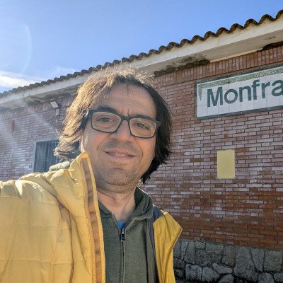 ecollado's profile picture. Ahora en https://t.co/CSBhxfOuNK
Red, Dominios, Hosting y Datacenter en 
@tecnocraticacpd. Me muevo en bici 🚲.