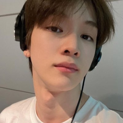 fyusungchanx's profile picture. 