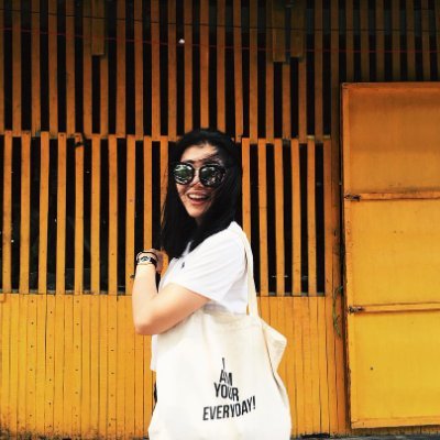 lauraclarknyc's profile picture. New York.🗽 Politics. Photography. Hiking. Occasional combinations thereof.  Optimistic about the future. #maga 🇺🇲🇺🇲🇺🇲