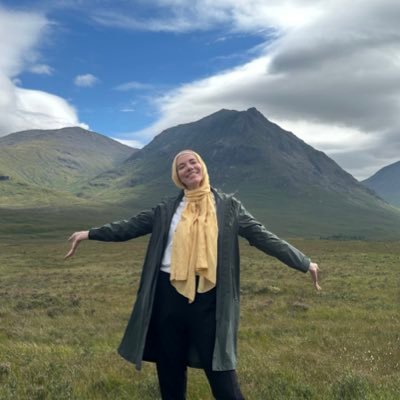 yousracodes's profile picture. software engineer || getting back to technical writing