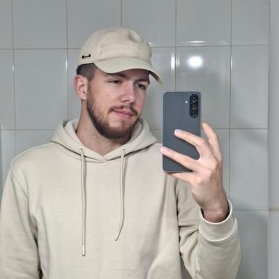 PedroAllex's profile picture. 