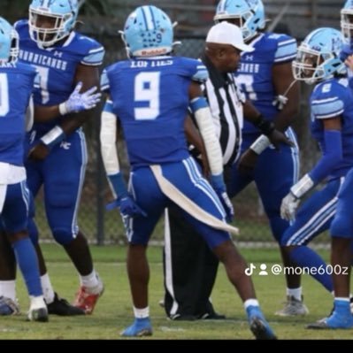 Zlofties123's profile picture. 6’0 170 CB,SS,FS,WR 40: 4.4 bench: 205 squat: 325 clean:240 4 years of eligibility God First✝️ Trusting God On my Journey in football c/o 2024