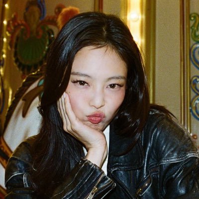 yourjeongcaron's profile picture. 