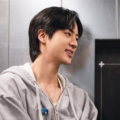 rosegaby713's profile picture. 🇵🇪
ONLY ARMY por siempre 💜
OT7  💜🐹🐻🐰🐨🐱🐥🐿