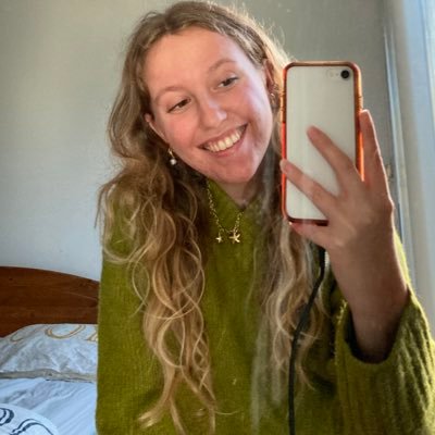 Lounaagain's profile picture. Je papotes de F1, d’handball, d’actualité. @matgonesOL, mon sujet préféré dont je pourrais commenter 24h/24,7j/7💌