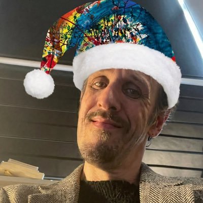 LongBrainTV's profile picture. Artist content creator on YT 🔥my art is abstract and experimental the background piece is about the Hudson Valley and all the great artists in the valley