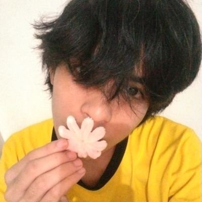 miserable_kiwi's profile picture. my petty diary