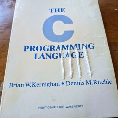 qtguru's profile picture. Senior Software Engineer / @retaniconsult  Past: @andela @interswitchGRP.  I consult on Shopify / Hubspot and Sales Force Integrations. C/Linux enthusiast.