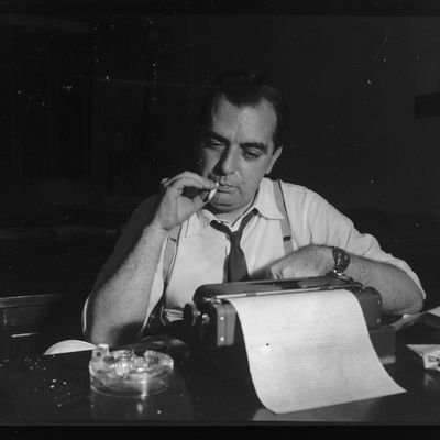 Alex_Karamazov8's profile picture. 𝕯𝖎𝖆𝖗𝖎𝖔 𝕯𝖊 𝖀𝖒 𝕰𝖘𝖖𝖚𝖎𝖟𝖔𝖋𝖗𝖊𝖓𝖎𝖈𝖔 🖋️