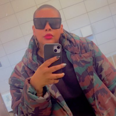 theNFLchick's profile picture. @gridirongals podcast. 105.7 The Fan Degenerate . Glenn and Reeta. Ravens, O's, Natty Bohs, Gators . CFB is better than NFL. This is my TED talk