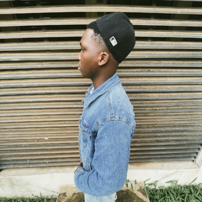 Whotfisayo's profile picture. Man Utd || abayomipaul79@gmail.com