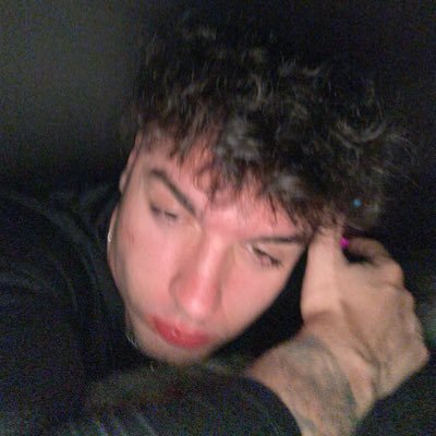 TayWH5's profile picture. esoteric idiot and slayer