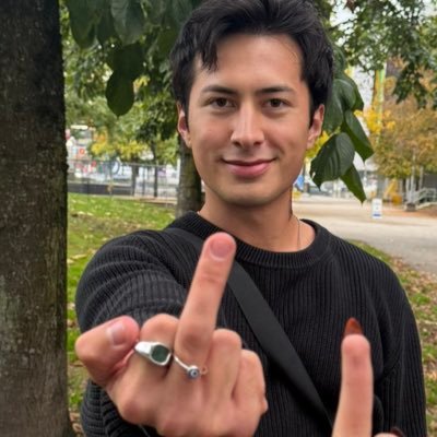 morteus's profile picture. the elevator come down soon like it tends to do. || fan account