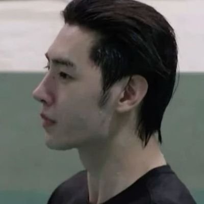 ngemtotlukh's profile picture. aku gak pernah ngentot tapi orang kek ngentod