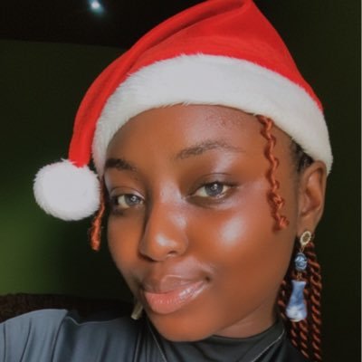 DeUniqueFooties's profile picture. Second account @anike_Debo💜 BIGGEST SHOEMAKER 💜 OAU grad💜 public administrator 💜-Food lover💜Ondo origin💜 FAVOUR CHILD!!!