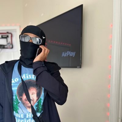 WavyEst1996's profile picture. Computer Science Major 👨🏾‍💻 | ♈️| Gamer| Anime Lover| Fashion Lover| 29| 🇯🇲 🇵🇦