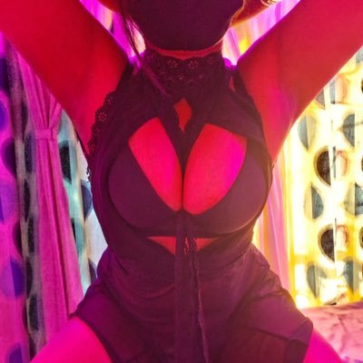 MeghnaKumar_tam's profile picture. Tamil_ponnu❤️ Let's have fun ✨️❣️ My bestie 🥰 @mayapurushan backup acc: @meghnakumartam Target : 500K followers