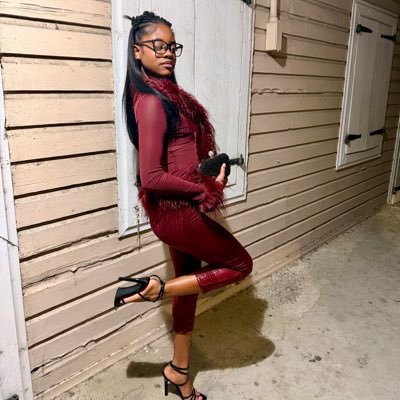realzariya2161's profile picture. 🇻🇮;🇩🇲
