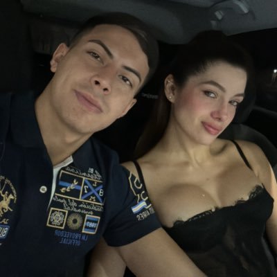 guzga3's profile picture. ✮ 🎀 𝒞𝒽𝒾𝓃𝒶 🎀 ✮ im ɒɿƚᴎoɔ ᴎɘ̀iup , oǫimᴎoɔ ꙅoib iꙄ. meme 🐽🤎R💕el universo a mi favor somos 4 🧑‍🧑‍🧒‍🧒🐢🐬🪼🐳🐚🪸🌷🪻🎍🌴🐙🌝